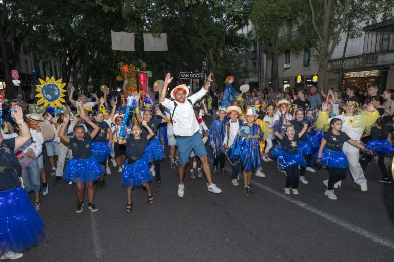 La Pégoulade et les traditions lancent la Feria à Nîmes