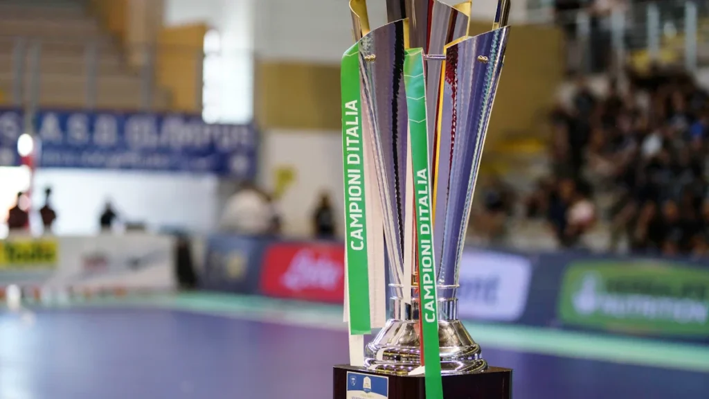 Un trophée de sport étincelant symbolisant la victoire pour les futurs participants au tournoi.
