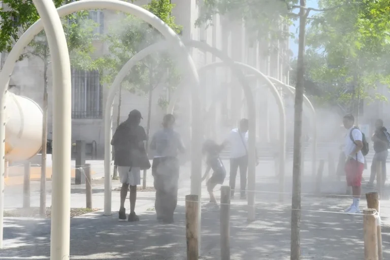 Saint-Denis et Pierrefitte : s'inscrire au registre canicule