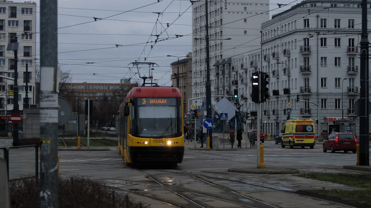 Vitry-sur-Seine : le tramway T9 change la vie de 100 000 usagers