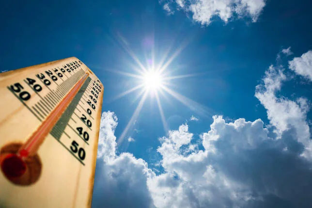 À Courbevoie, chaleur et orages changent les sorties