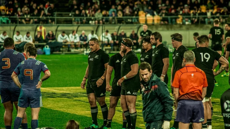 Bordeaux savoure un quadruplé historique en rugby