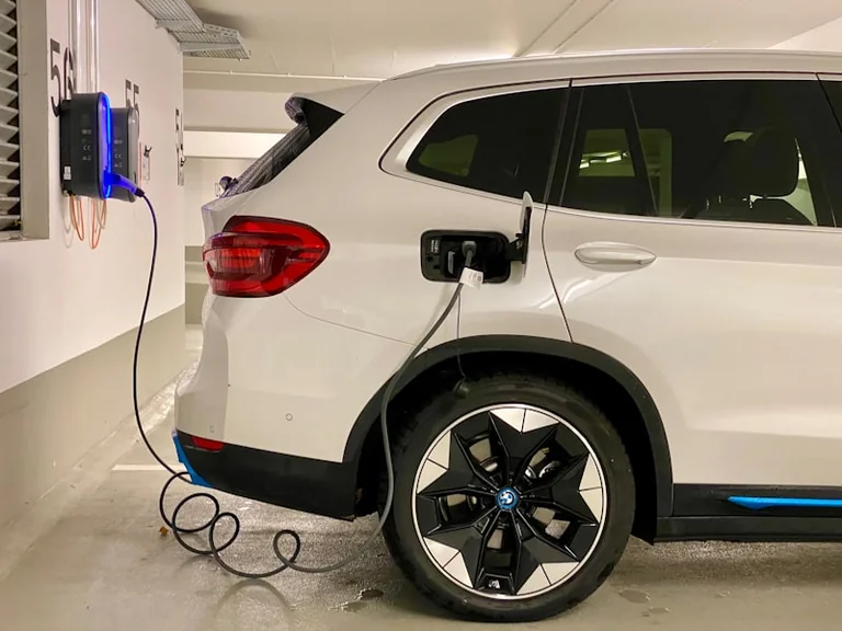 Commission européenne : l'objectif auto 2035 peut bouger en 2026