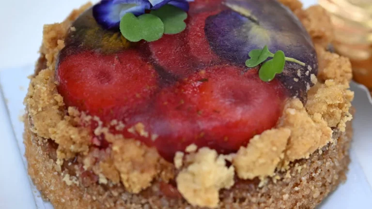 Courbevoie célèbre Maison Kimpe, lauréate du concours pâtissier