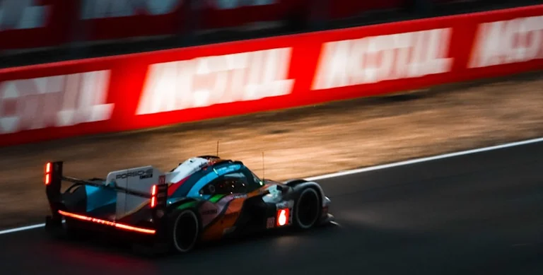 Le Mans 2026 : Alpine ou Peugeot visent la victoire dimanche