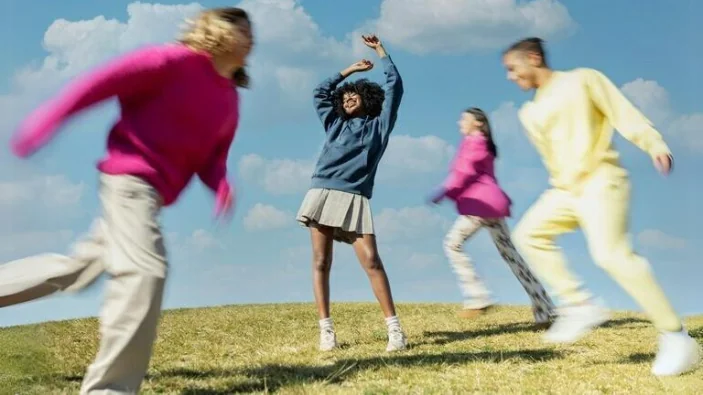 Parents à Roubaix : les places d’été pour ados se réservent