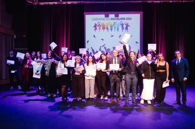 Bacheliers à Livry-Gargan : comment obtenir votre prime 2026