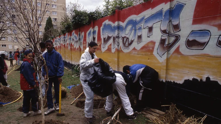 À Vitry, des familles quittent leur cité avant les démolitions