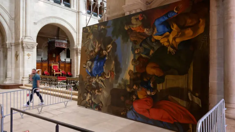 À Nîmes, un tableau géant reprend enfin de la hauteur