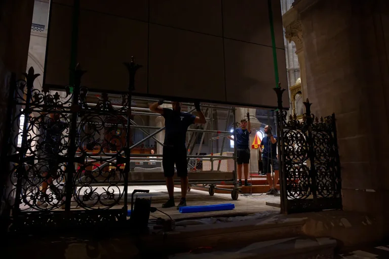 À Nîmes, un tableau géant reprend enfin de la hauteur