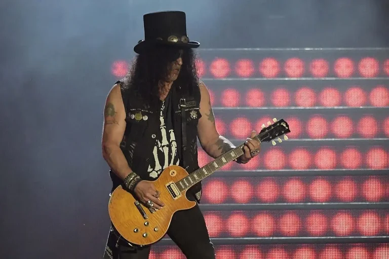 Slash aux Arènes de Nîmes : concert confirmé le 15 juin 2027